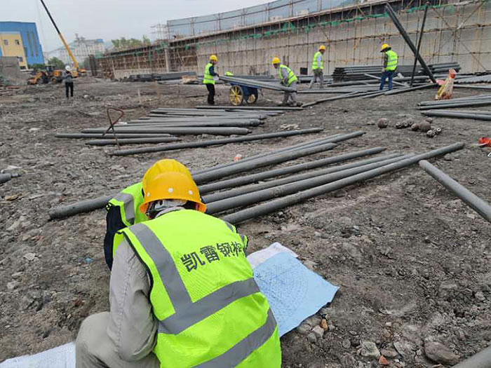 盘锦螺栓球网架结构